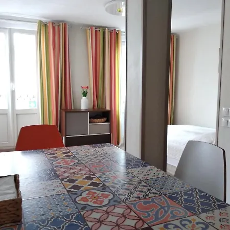 Piso Centrico En Apartament Santander